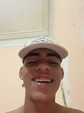 Snapshot of Antonelo_blake chatting on 06-05-26, 05:12 Antonelo blake online show from 06-05-26, 05:12