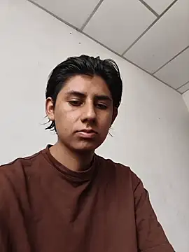 Snapshot of Ericef chatting on 06-04-26, 06:34 Ericef online show from 06-04-26, 06:34