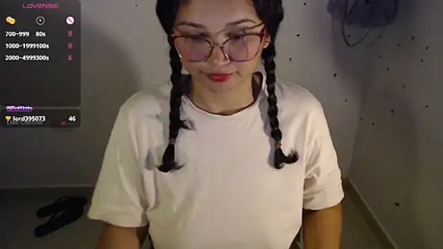 Lily     online show from 05-03-26, 11:08