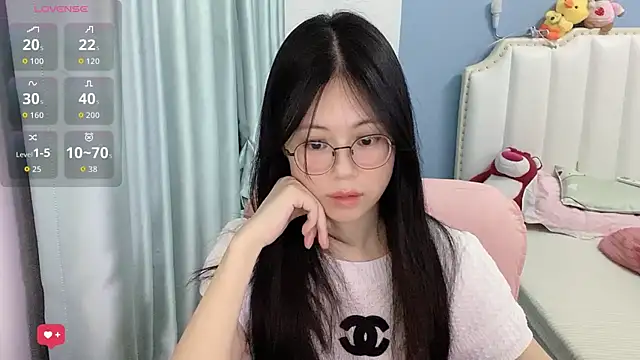 Luna-666 online show from 06-26-26, 11:49