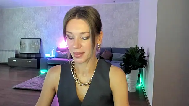 miababemi09 online show from 06-18-26, 04:22