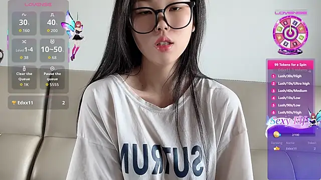 XIAOnaimao-001 online show from 06-12-26, 01:36