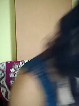 vanika2000 online show from 05-19-26, 05:47