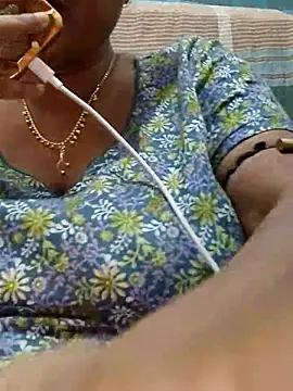 Gulapi N online show from 07-21-26, 02:18