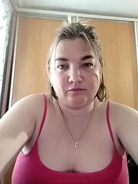 MiyaOlliver online show from 05-04-26, 11:13