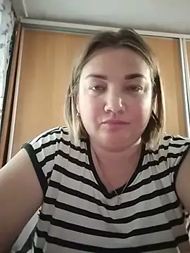 MiyaOlliver online show from 06-09-26, 10:05
