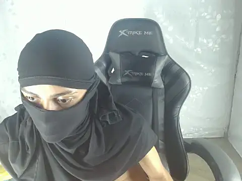 JHOANpss online show from 04-29-26, 02:05