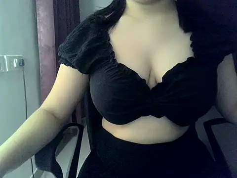 DreamyDesireX online show from 06-19-26, 05:41