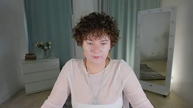 MelittaStorrie online show from 07-18-26, 06:11