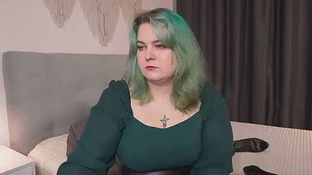 Amelia Skyee online show from 05-11-26, 03:18