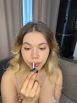 Liiimeee online show from 05-25-26, 07:07
