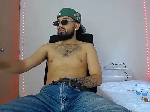 camilorestrepo77 online show from 06-03-26, 07:07