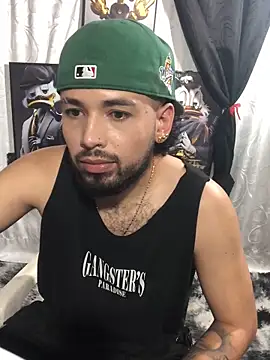 camilorestrepo77 online show from 04-26-26, 06:49