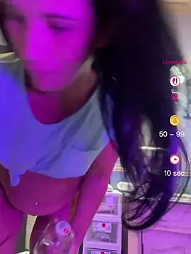 Vanessa Valentine online show from 06-30-26, 01:44