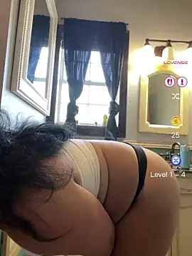 Vanessa Valentine online show from 06-13-26, 01:53