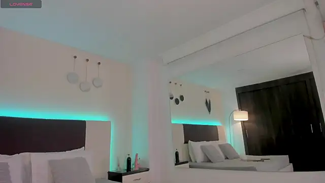 Sky Loren online show from 05-09-26, 02:04