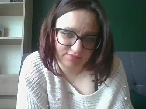 sensual paris online show from 05-05-26, 05:32