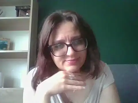 sensual paris online show from 05-14-26, 05:37