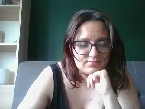 sensual paris online show from 06-03-26, 05:30