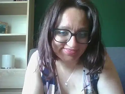 sensual paris online show from 05-22-26, 05:38