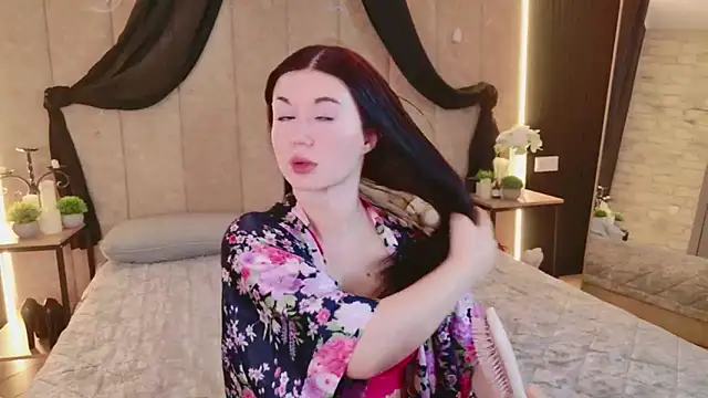 Snapshot of Gina_lima chatting on 06-15-26, 08:41 Gina lima online show from 06-15-26, 08:41