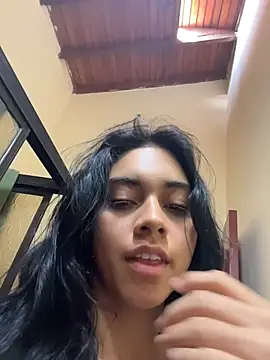mia moonna online show from 04-30-26, 11:39