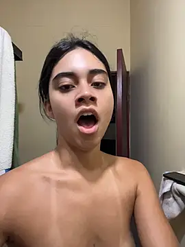 mia moonna online show from 05-31-26, 12:11