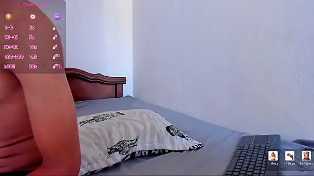 liammendoza98 online show from 06-30-26, 12:49