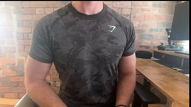 gymshrk online show from 06-17-26, 03:22