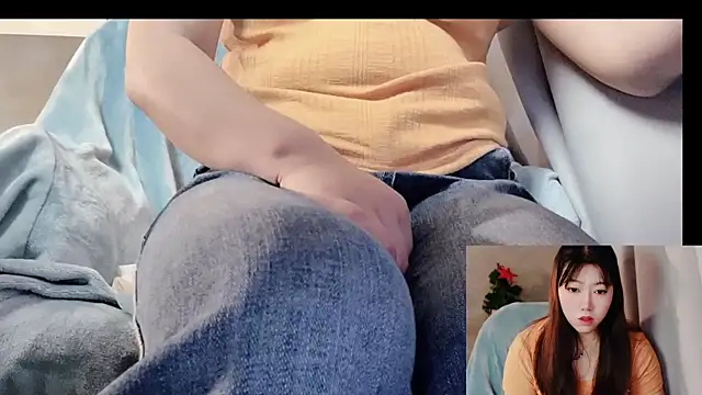LuMei-Love online show from 06-06-26, 01:22
