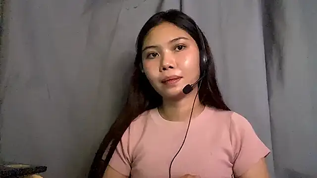 RegenaKhanponaphan online show from 04-30-26, 08:21