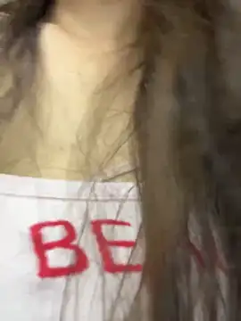 xiaochengzi505 online show from 05-20-26, 01:02