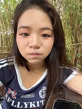 xiaochengzi505 online show from 05-25-26, 12:54