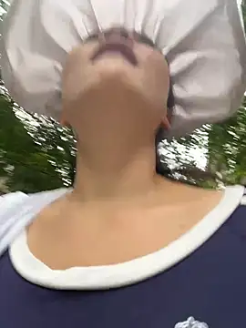 xiaochengzi505 online show from 06-02-26, 12:43