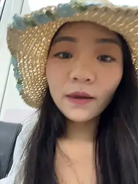 xiaochengzi505 online show from 06-03-26, 12:55