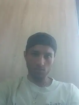 hotrichardo2 online show from 06-04-26, 10:31