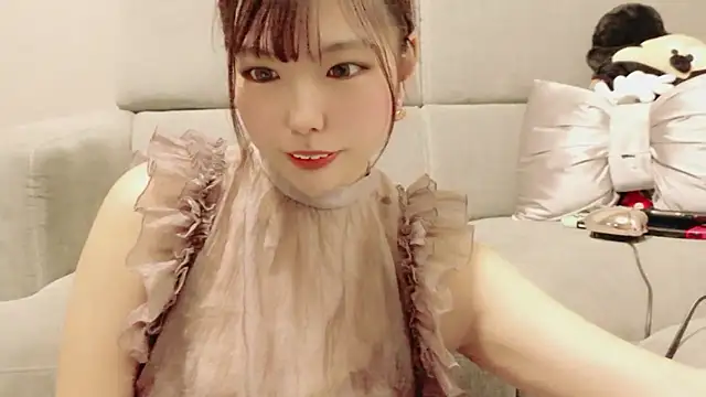 Snapshot of hono__38 chatting on 05-13-26, 06:53 hono 38 online show from 05-13-26, 06:53