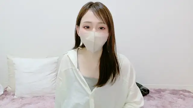 momoka  o0 online show from 05-19-26, 04:30