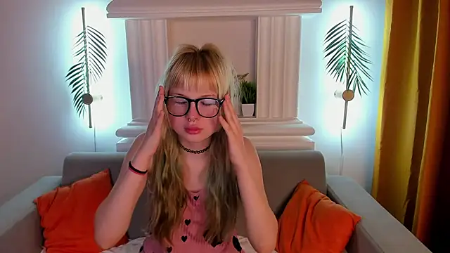 Snapshot of Ammelia_Backerr chatting on 04-30-26, 01:12 Ammelia Backerr online show from 04-30-26, 01:12