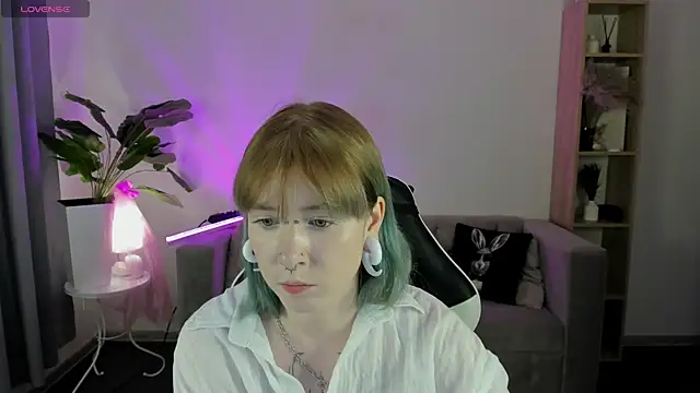 Elira Vane online show from 06-02-26, 03:06