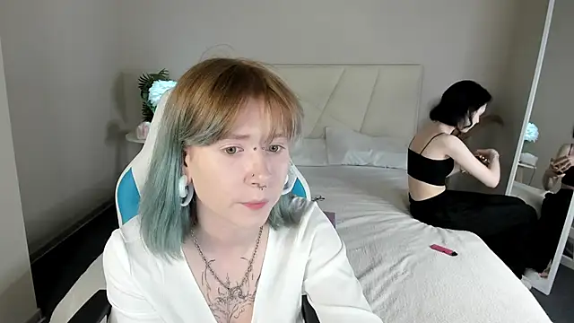Elira Vane online show from 06-04-26, 03:00