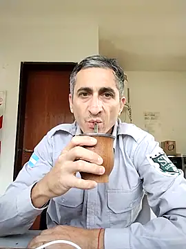 Alejandro83bsf online show from 05-03-26, 01:36