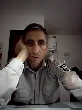 Alejandro83bsf online show from 05-16-26, 04:11