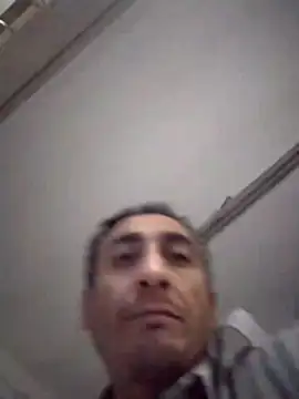 Alejandro83bsf online show from 05-17-26, 05:07