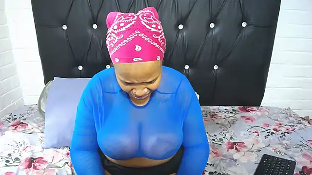CandyBoobs69 online show from 06-30-26, 08:09
