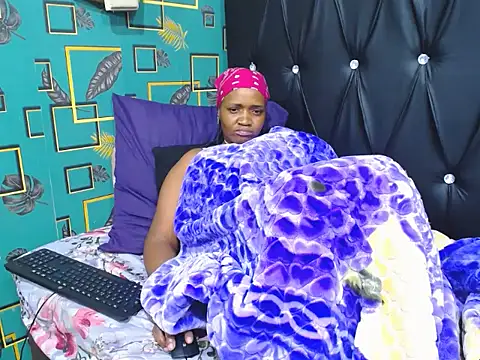 CandyBoobs69 online show from 05-30-26, 05:14
