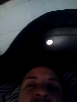 Snapshot of ArealGrounds123 chatting on 05-22-26, 04:49 ArealGrounds123 online show from 05-22-26, 04:49