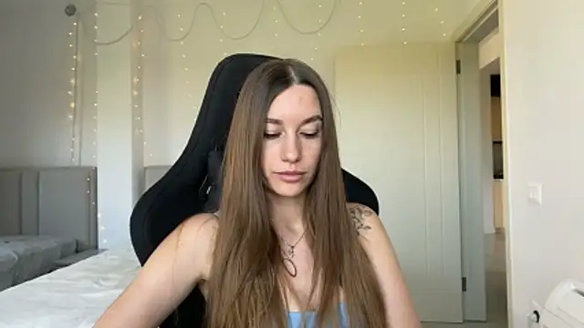 PrincesSsLilu online show from 05-31-26, 11:49