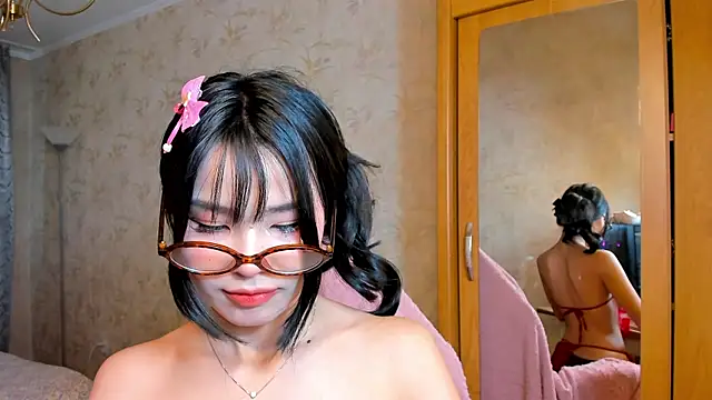 Akiba cute online show from 05-30-26, 08:42
