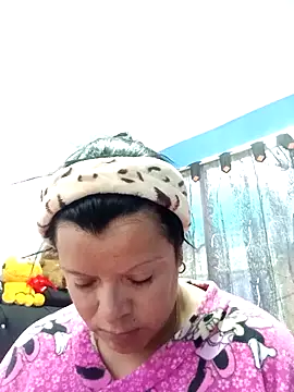 Samantha Kieran online show from 05-10-26, 03:58